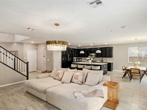 946 Spring Haven Street, Henderson, NV 89052