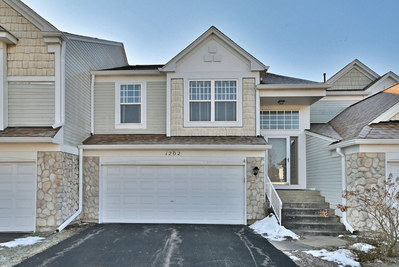 1202 Delta Drive, Elgin, IL 60123 Main Photo