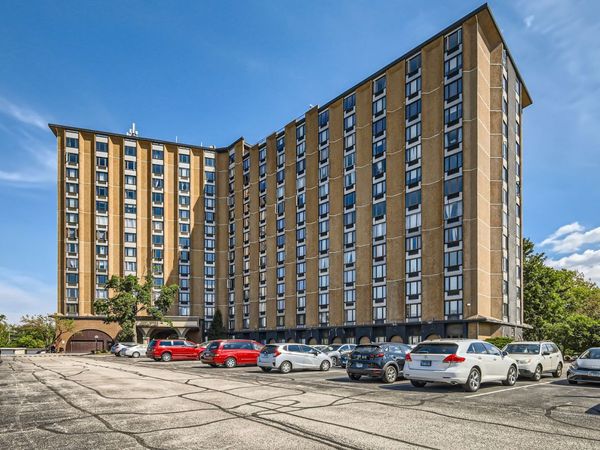 1 Renaissance Place, Unit 816, Palatine, IL 60067