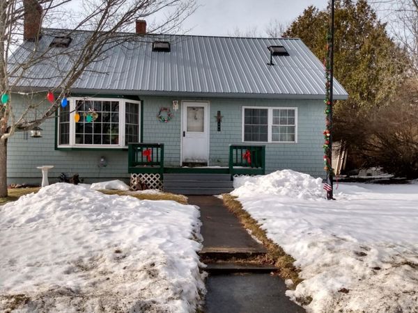 9 Summit Street, Baileyville, ME 04694