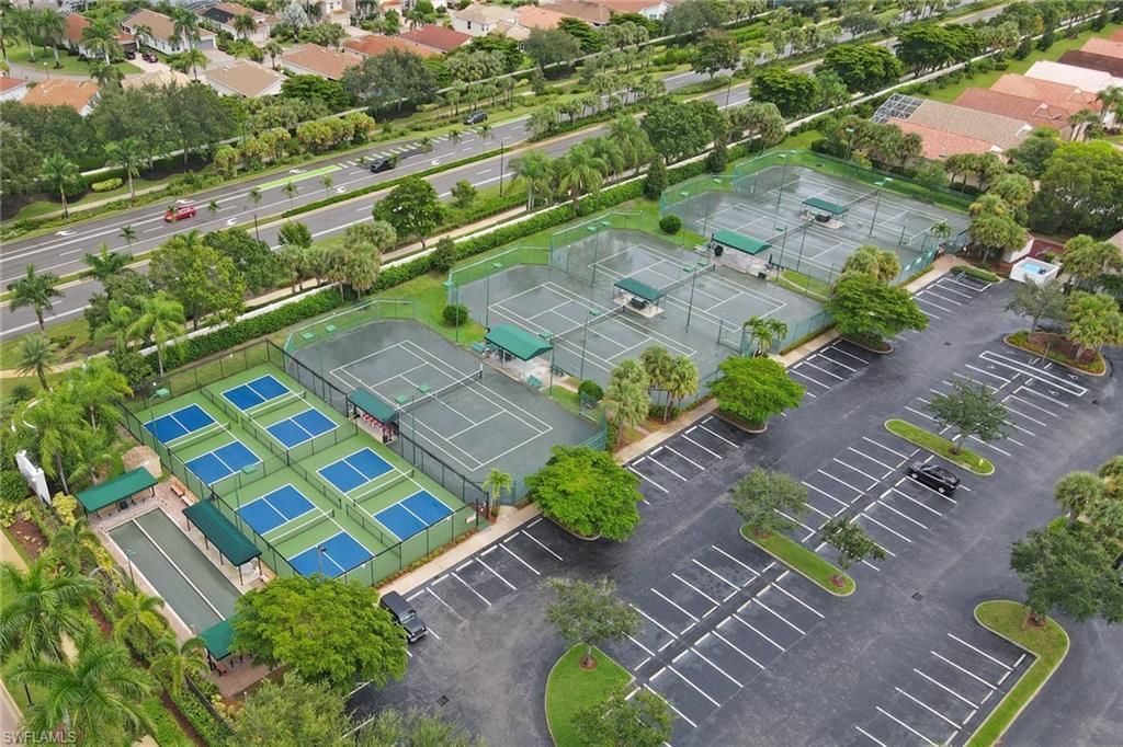 20515 Foxworth Cir, Estero, FL 33928 Photo