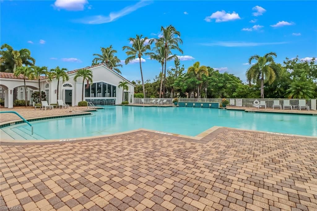 20515 Foxworth Cir, Estero, FL 33928 Photo