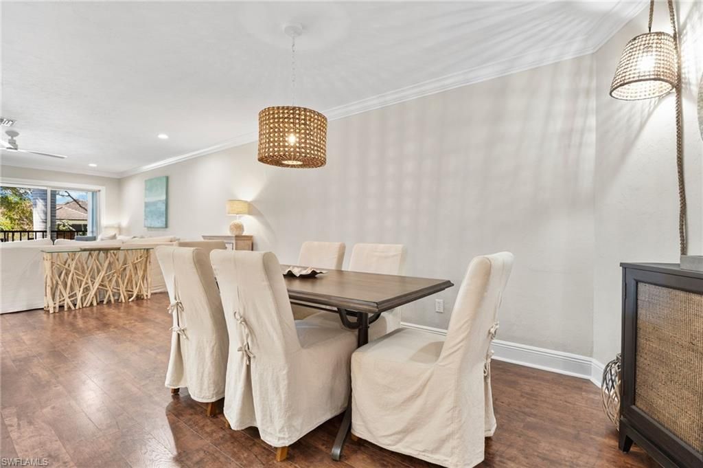 1063 8th St S, Unit 202, Naples, FL 34102 Photo