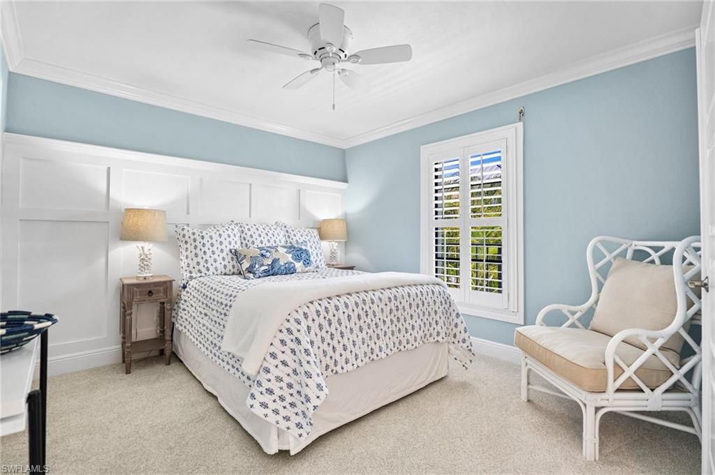 1063 8th St S, Unit 202, Naples, FL 34102 Photo