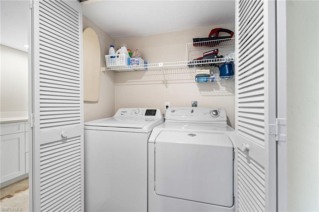 1063 8th St S, Unit 202, Naples, FL 34102 Photo