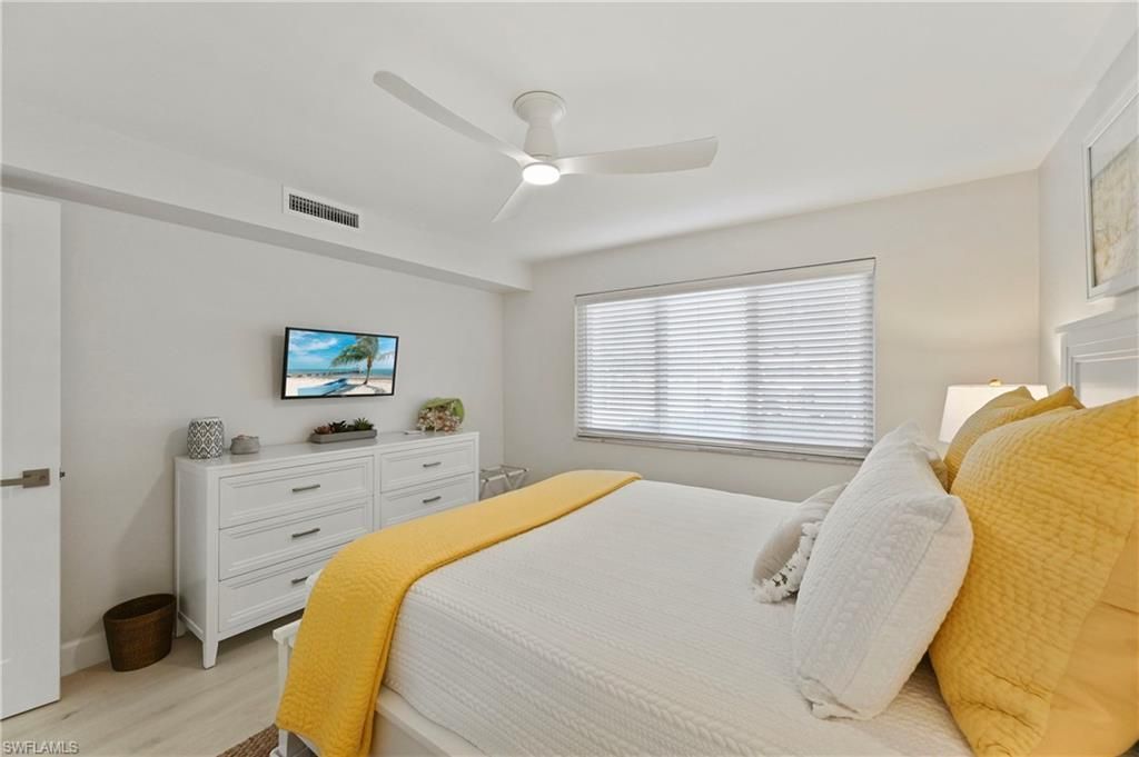 1686 Blue Point Ave , Unit B5, Naples, FL 34102 Photo