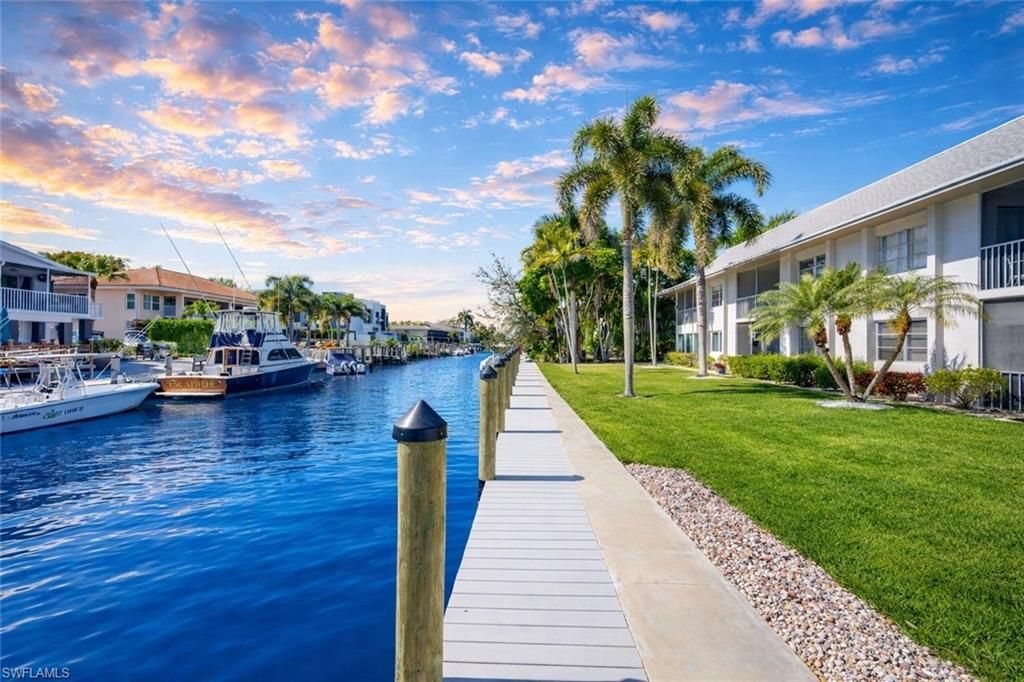 1686 Blue Point Ave , Unit B5, Naples, FL 34102 Photo