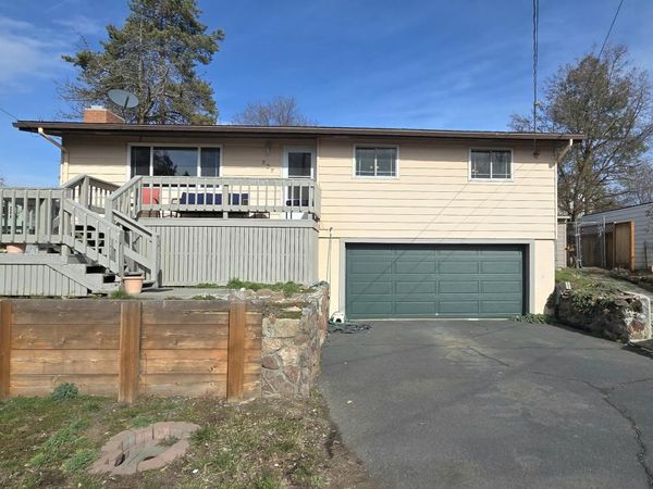 227 Soquel Street, Klamath Falls, OR 97601