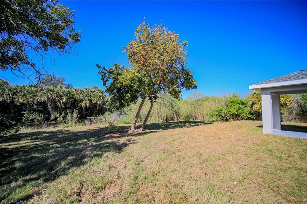 192 Victoria Ave S, Lehigh Acres, FL 33974 Photo