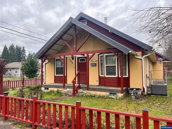 1304 hawthorne St, Sweet Home, OR 97386