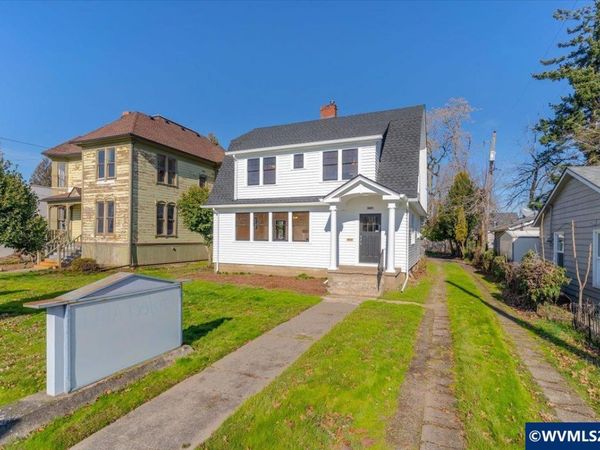 1607 State St, Salem, OR 97301