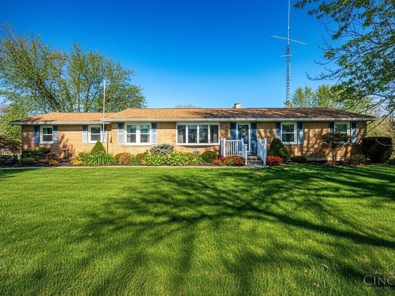 712 Taylor School Road, Hamilton, OH 45013 Photo 1