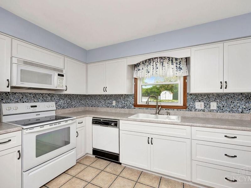712 Taylor School Road, Wayne Twp, OH 45013 Photo 10