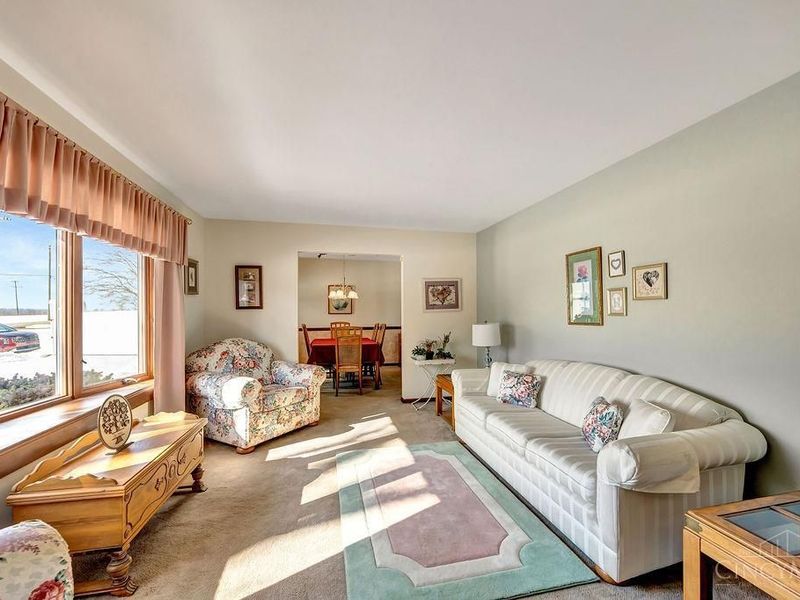 712 Taylor School Road, Hamilton, OH 45013 Photo 2