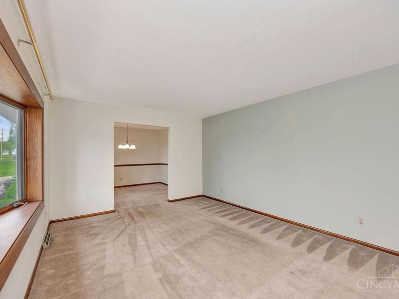 712 Taylor School Road, Wayne Twp, OH 45013 Photo 5