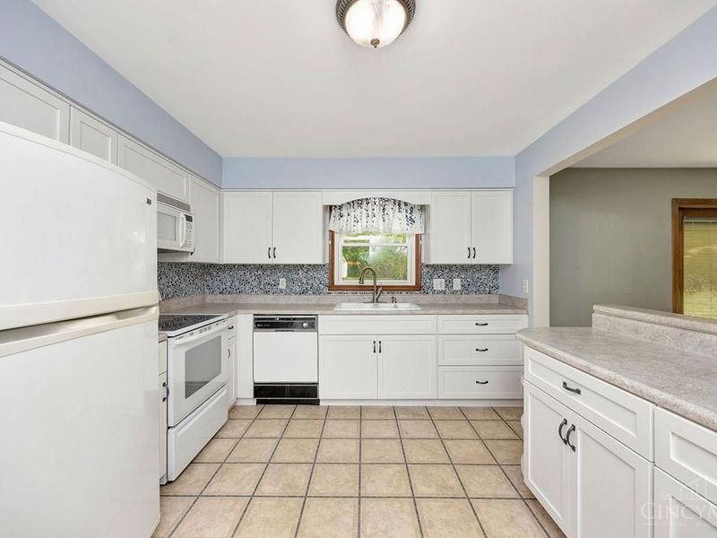 712 Taylor School Road, Wayne Twp, OH 45013 Photo 9