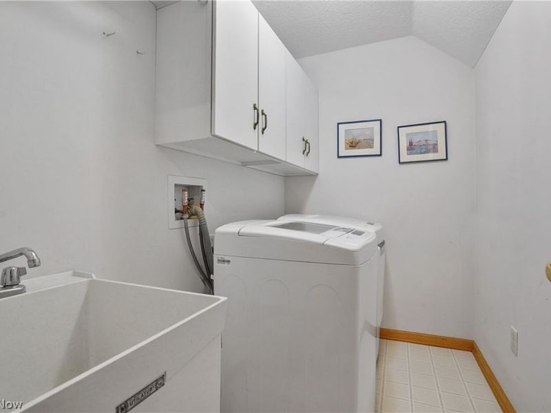 2837 Stratford Circle, Akron, OH 44312 Photo 26