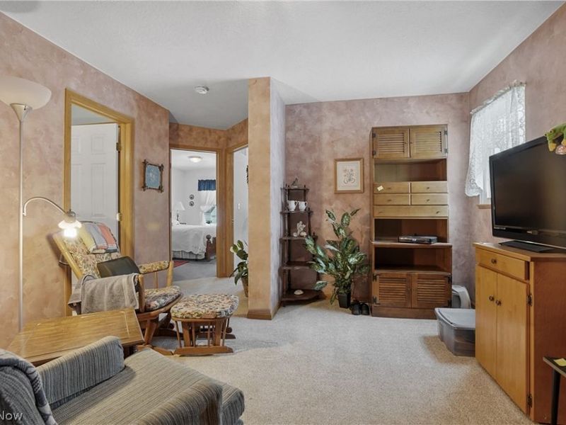 2837 Stratford Circle, Akron, OH 44312 Photo 30