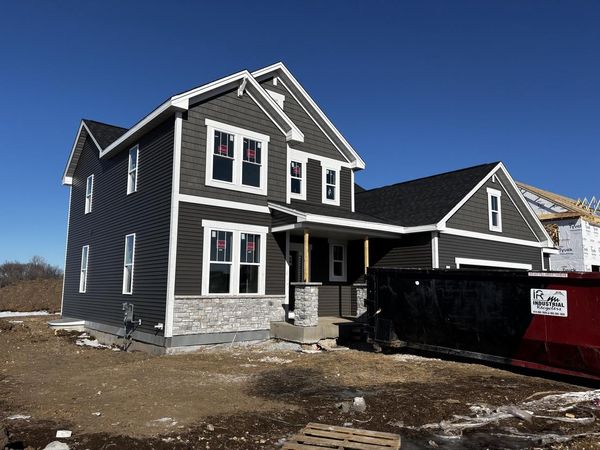 1750 Switchgrass STREET, Oconomowoc, WI 53066