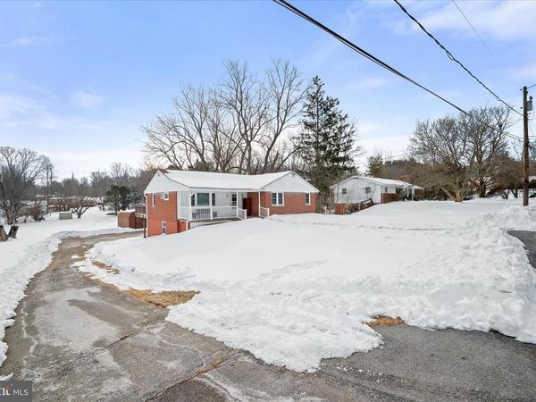 1639 THE STRAND, BASEMENT APT., WESTMINSTER, MD 21157