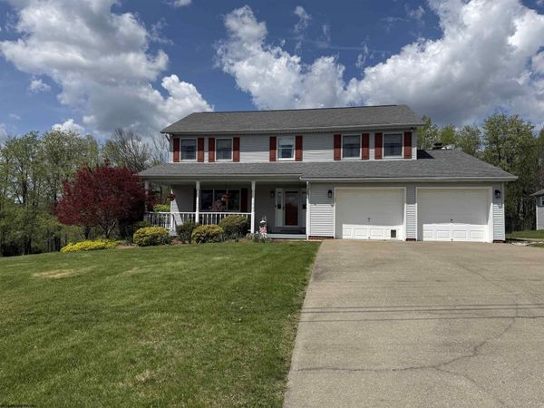 280 Deerfield Circle, Kingwood, WV 26537