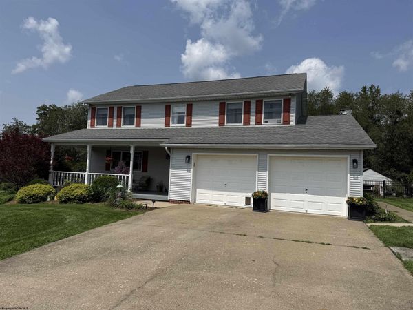 280 Deerfield Circle, Kingwood, WV 26537
