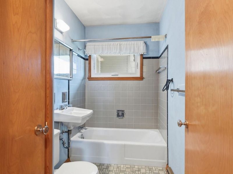 35 Arlington Avenue, London, OH 43140 Photo 24