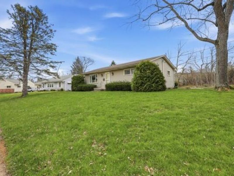 35 Arlington Avenue, London, OH 43140 Photo 3