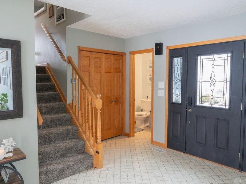 2824 Balsam Drive, Springfield, OH 45503 Photo 3