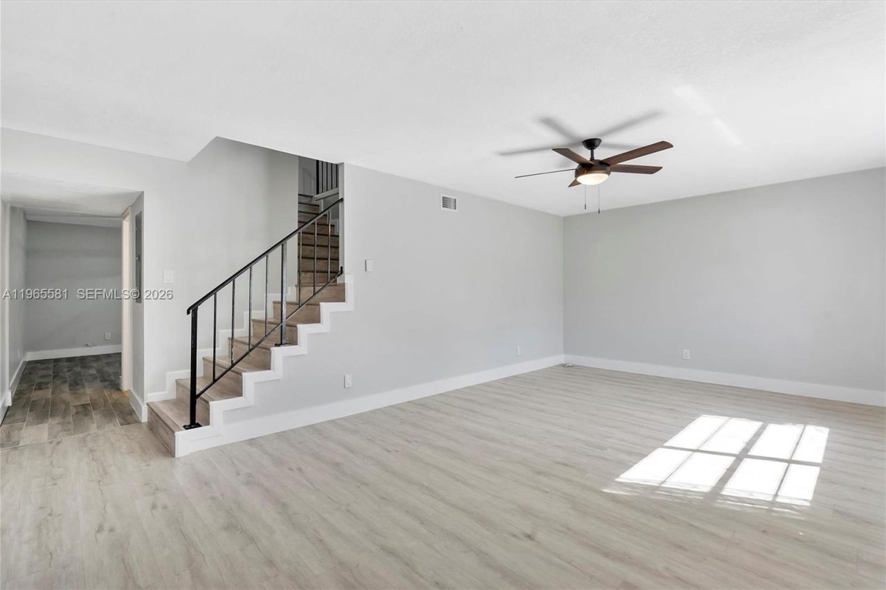 48 Matador Ln, Unit 5-23, Davie, FL 33324 Photo