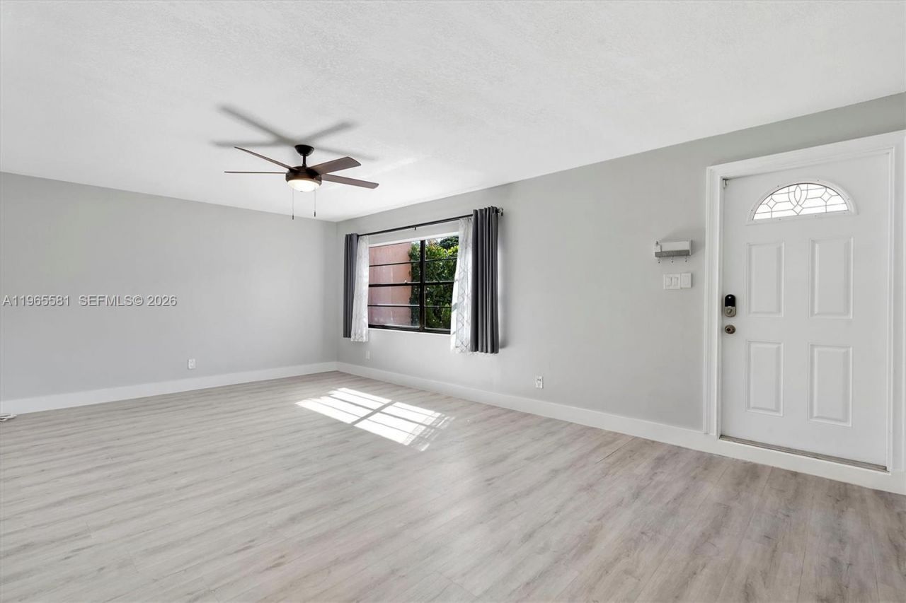 48 Matador Ln, Unit 5-23, Davie, FL 33324 Photo