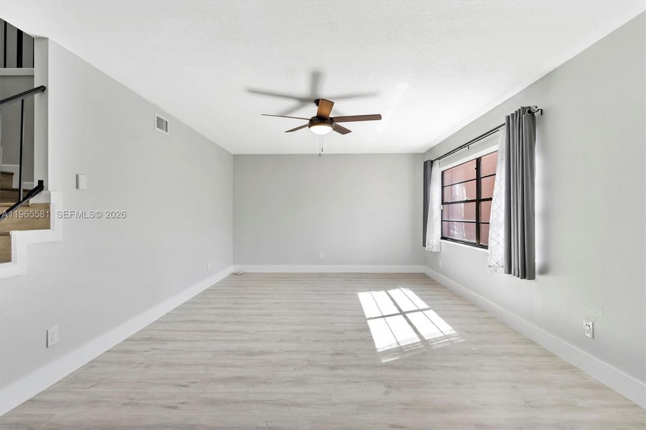 48 Matador Ln, Unit 5-23, Davie, FL 33324 Photo