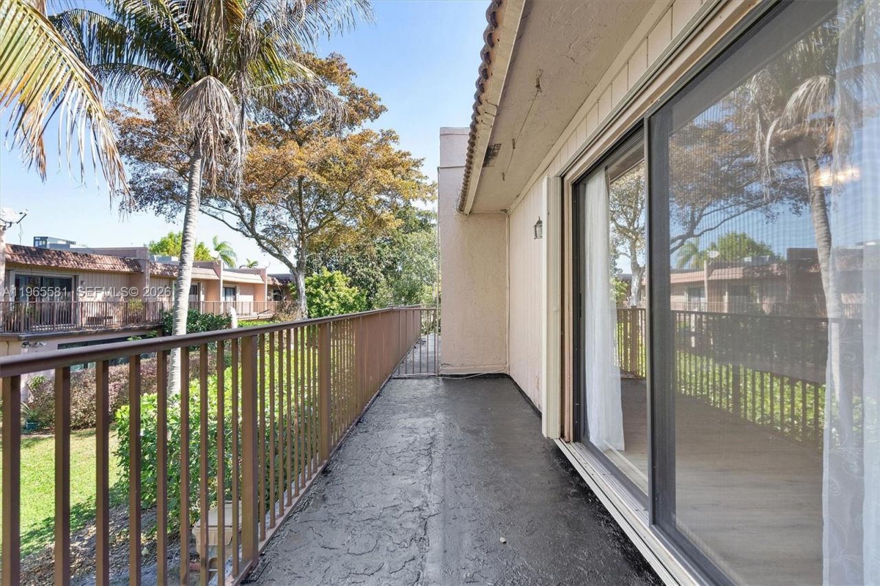 48 Matador Ln, Unit 5-23, Davie, FL 33324 Photo