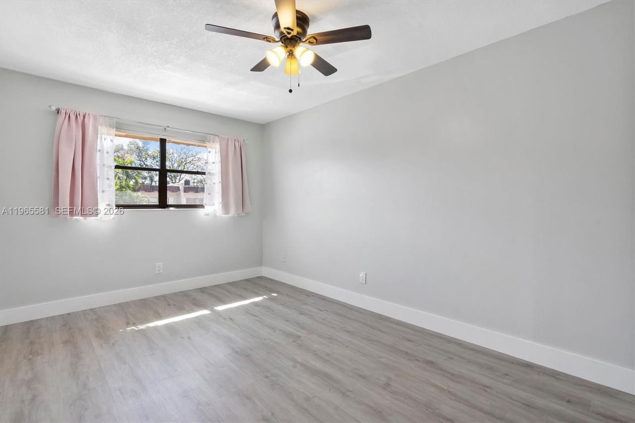 48 Matador Ln, Unit 5-23, Davie, FL 33324 Photo