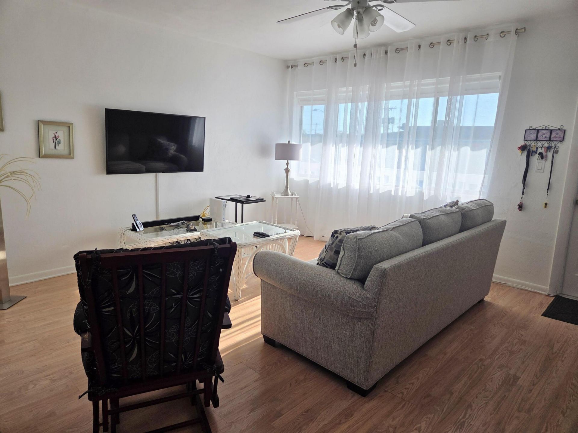 2180 Lake Osborne Drive, Unit 19, Lake Worth Beach, FL 33461 Photo