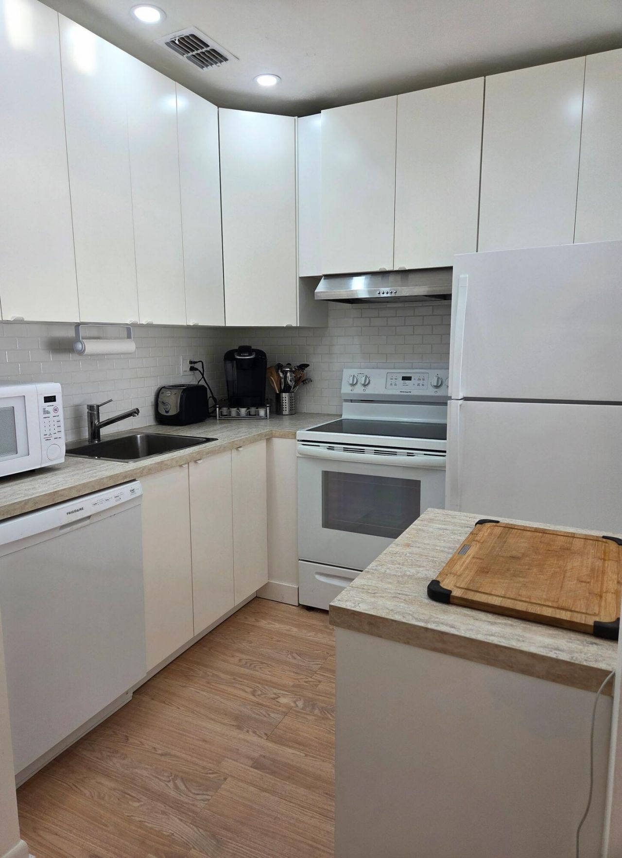 2180 Lake Osborne Drive, Unit 19, Lake Worth Beach, FL 33461 Photo