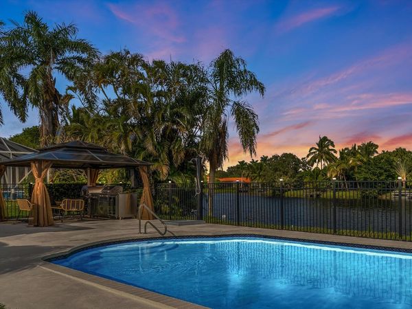 12725 Kingsway Road, Wellington, FL 33414