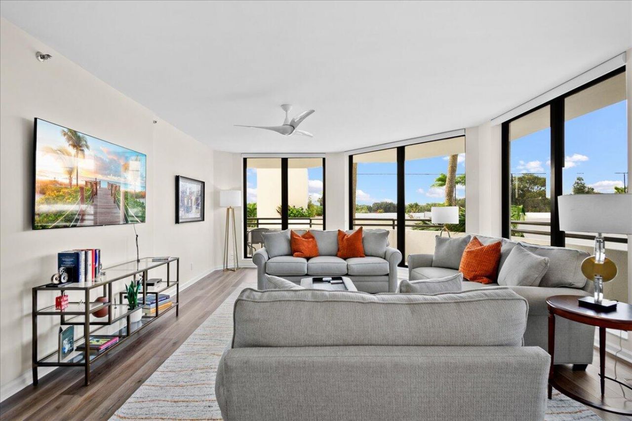 3322 Casseekey Island Road, Unit 201, Jupiter, FL 33477 Photo