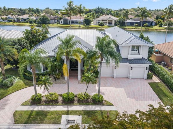 6799 Newport Lake Circle, Boca Raton, FL 33496