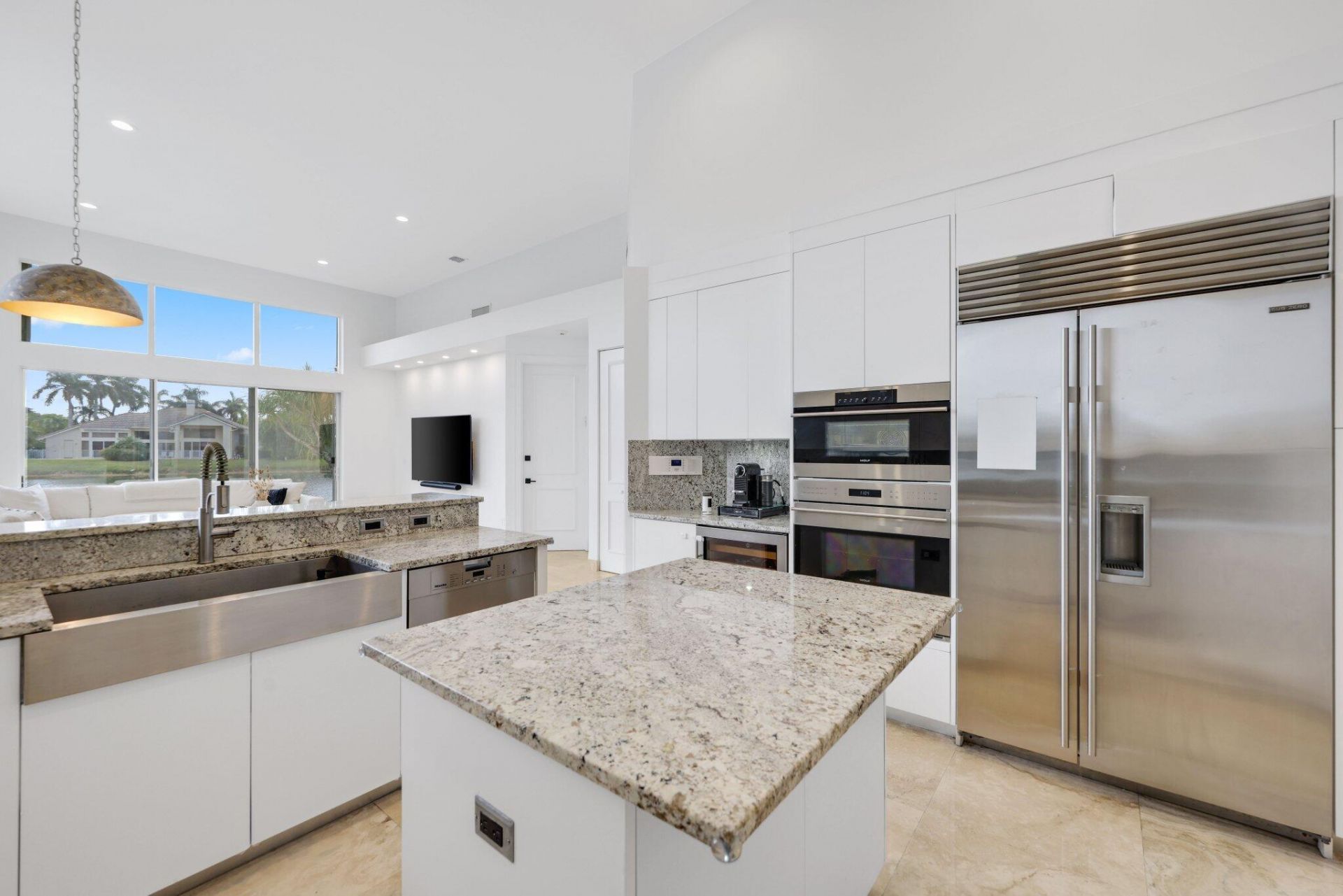 6799 Newport Lake Circle, Boca Raton, FL 33496 Photo