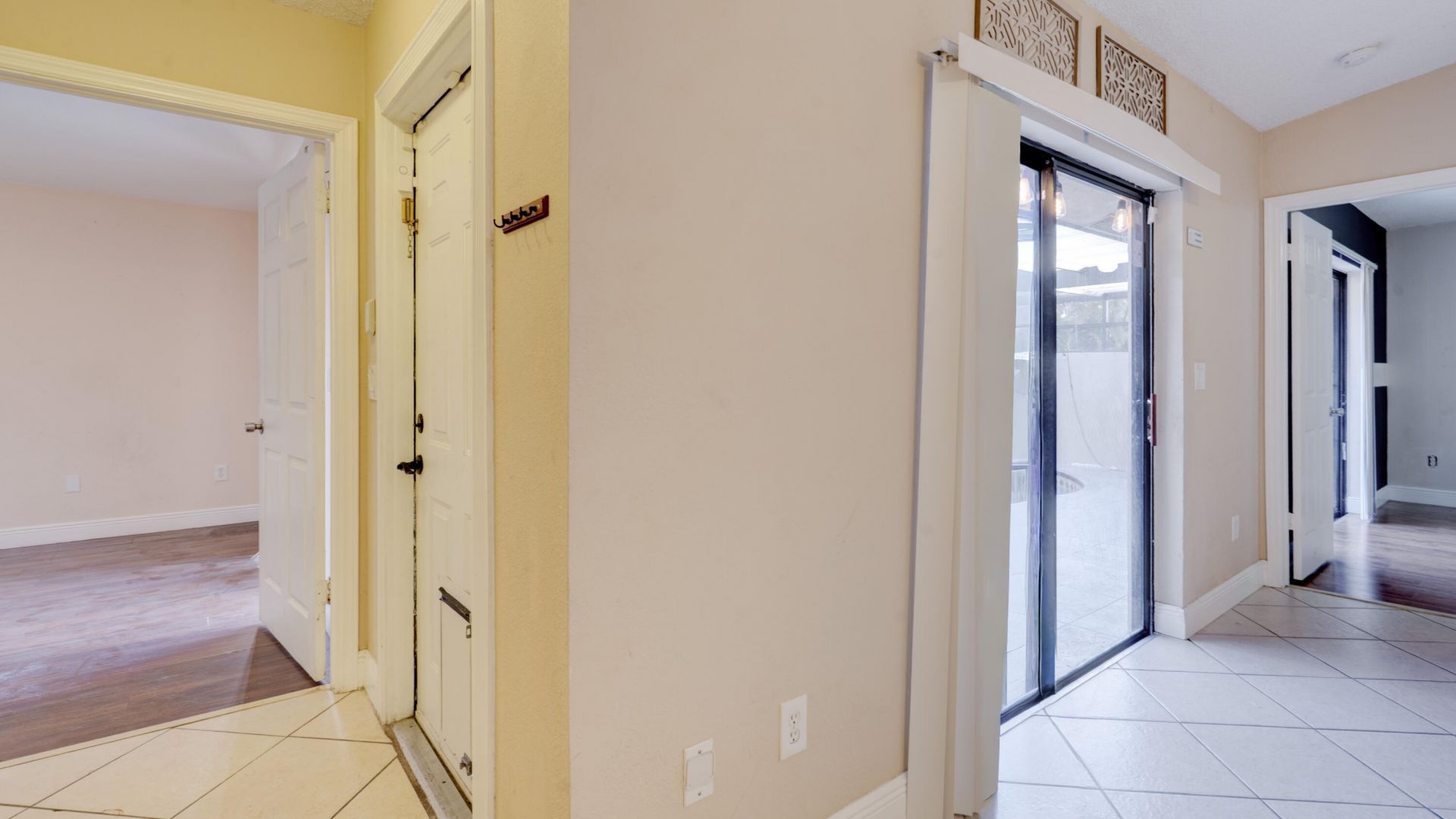 4782 Sunny Palm Circle, Unit D, West Palm Beach, FL 33415 Photo