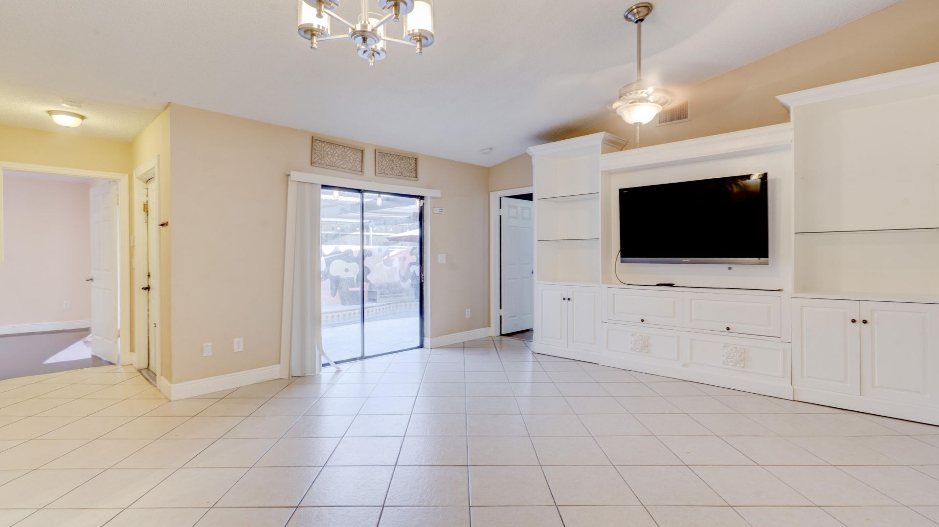 4782 Sunny Palm Circle, Unit D, West Palm Beach, FL 33415 Photo