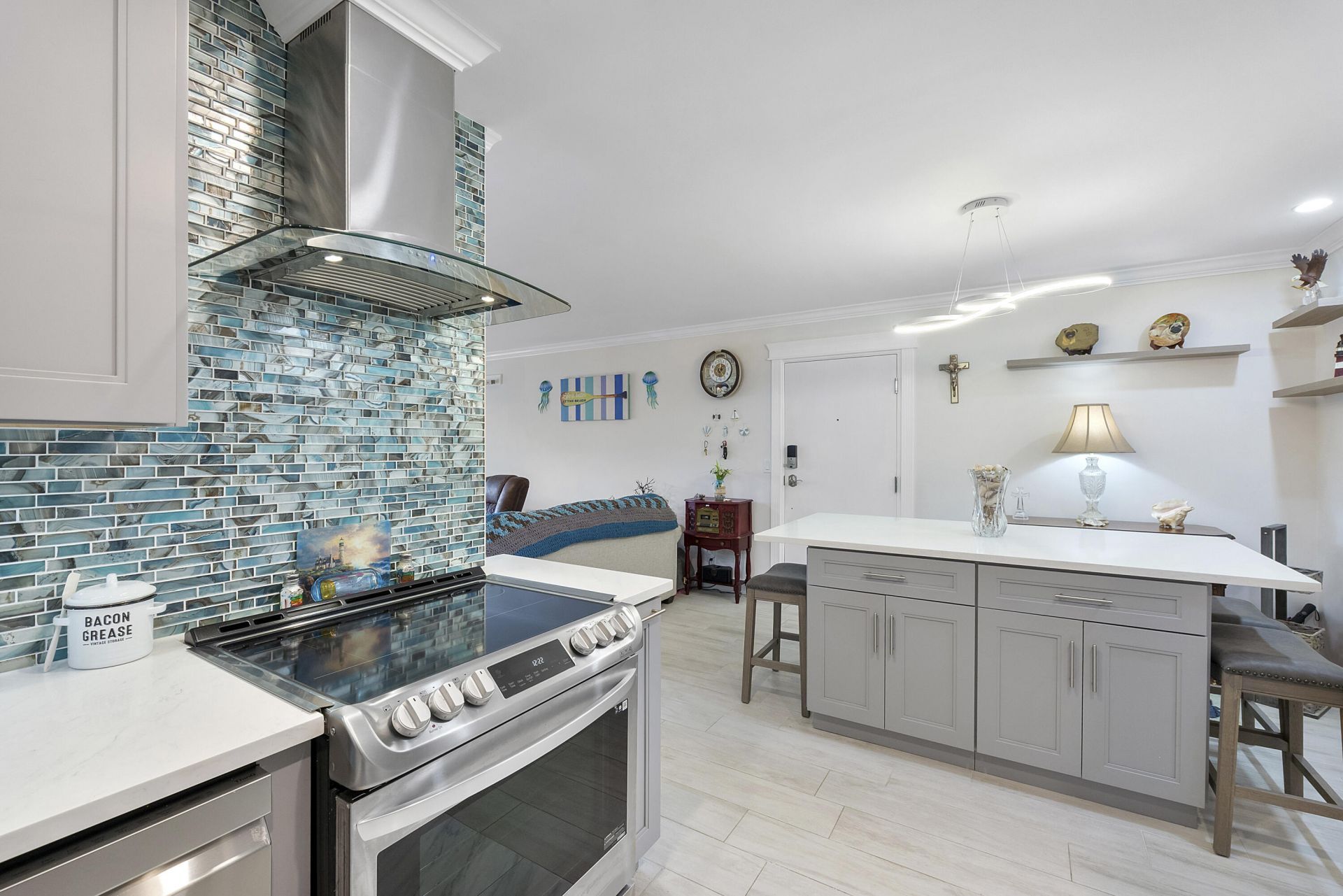 6517 Bay Club Drive, Unit 4, Fort Lauderdale, FL 33308 Photo