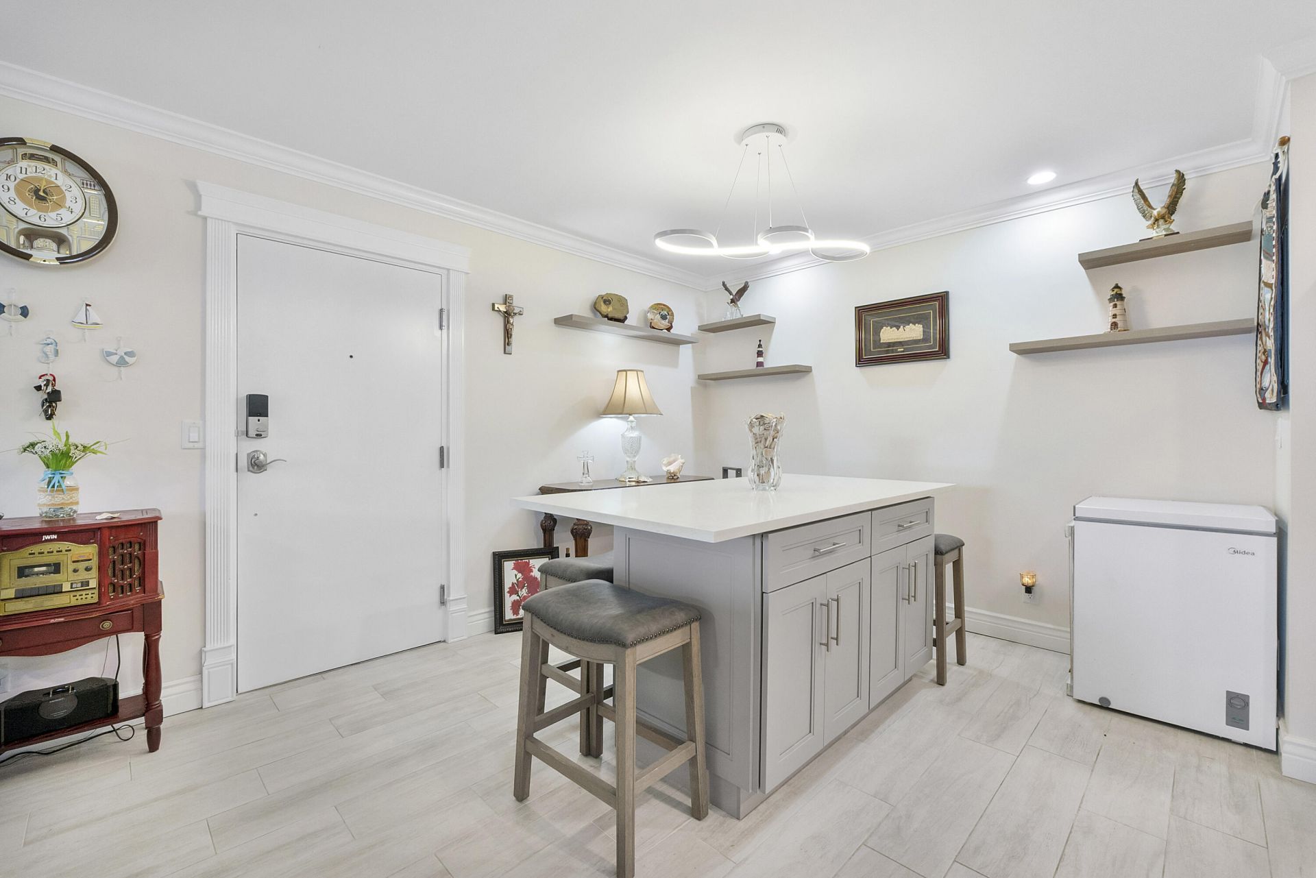 6517 Bay Club Drive, Unit 4, Fort Lauderdale, FL 33308 Photo