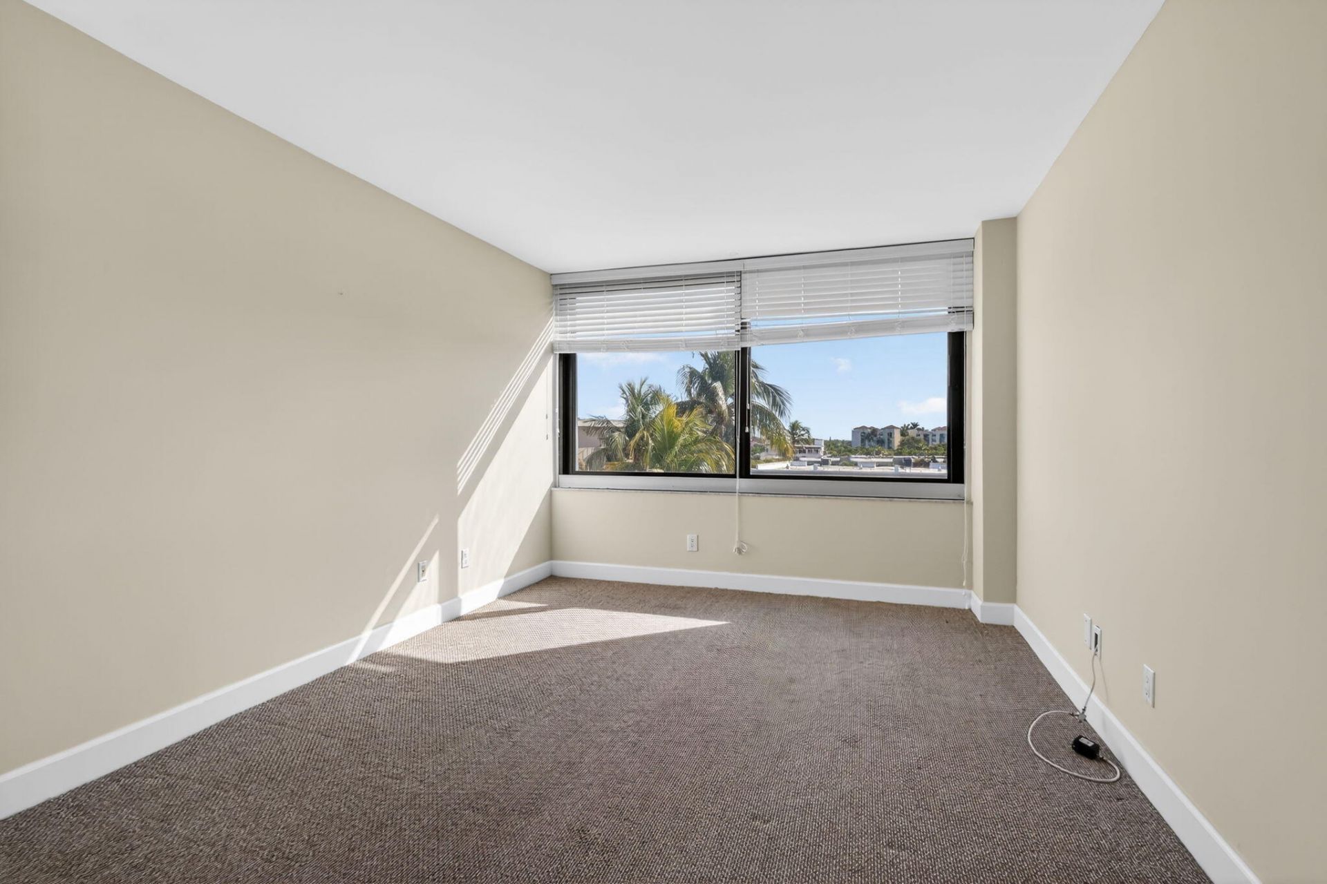 3589 S Ocean Boulevard, Unit 507, South Palm Beach, FL 33480 Photo