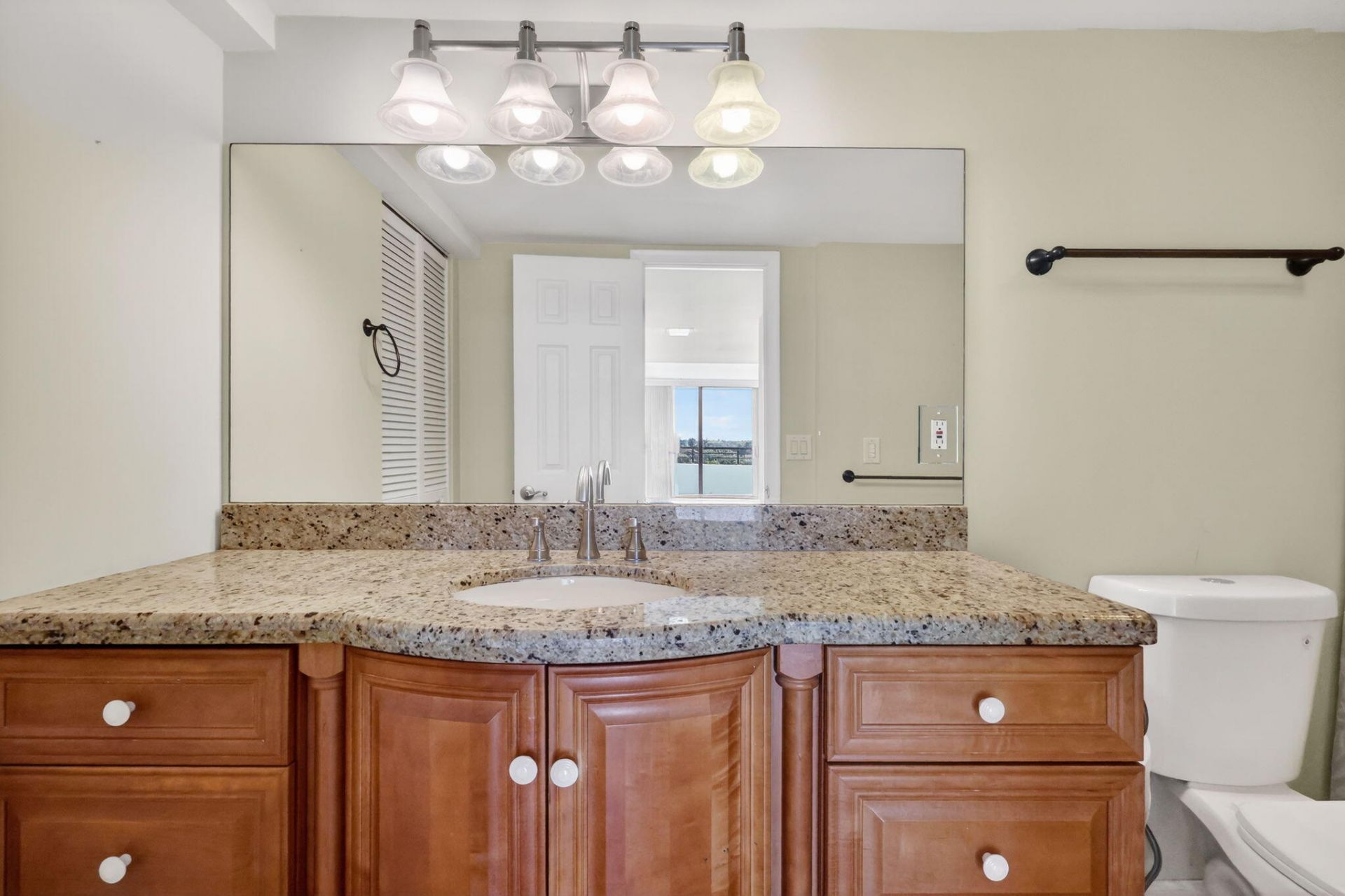 3589 S Ocean Boulevard, Unit 507, South Palm Beach, FL 33480 Photo