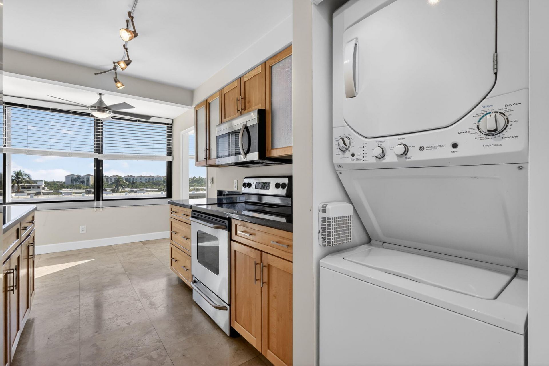 3589 S Ocean Boulevard, Unit 507, South Palm Beach, FL 33480 Photo