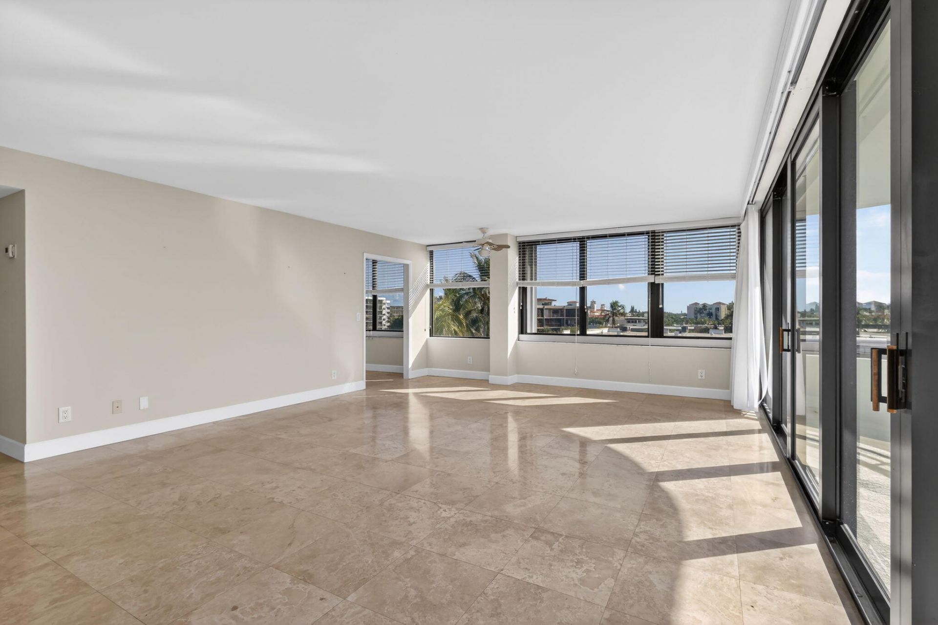 3589 S Ocean Boulevard, Unit 507, South Palm Beach, FL 33480 Photo