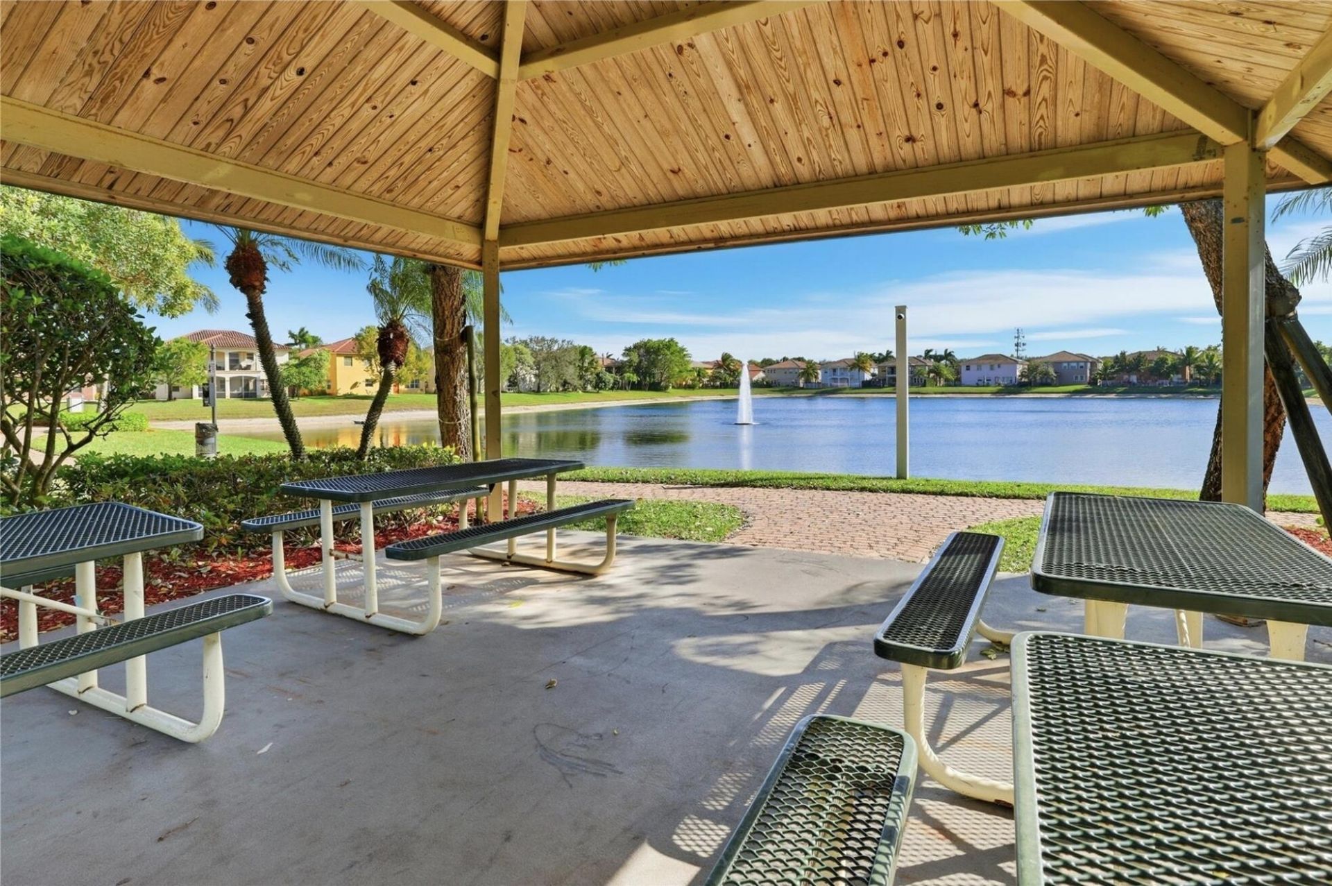 236 Gazetta Way, West Palm Beach, FL 33413 Photo