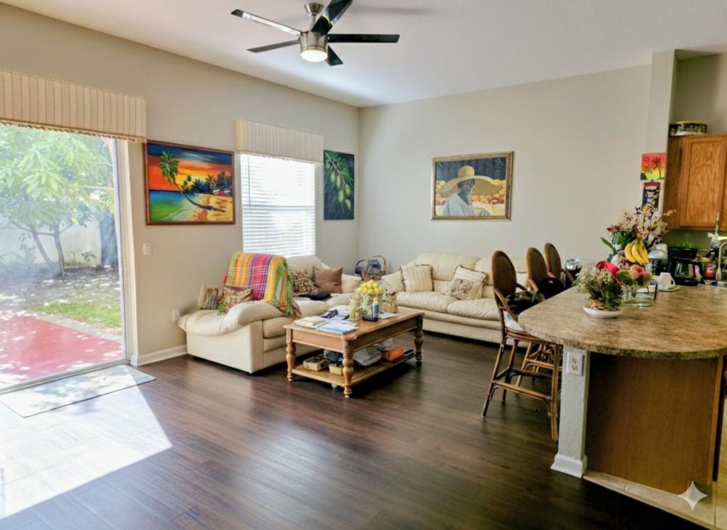 236 Gazetta Way, West Palm Beach, FL 33413 Photo